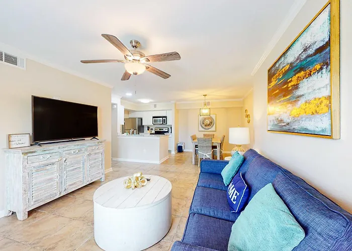 Delightful Coastal Gem With Pool Hot Tub Private Balcony Fast Wifi & Ac Holiday home Gulf Shores