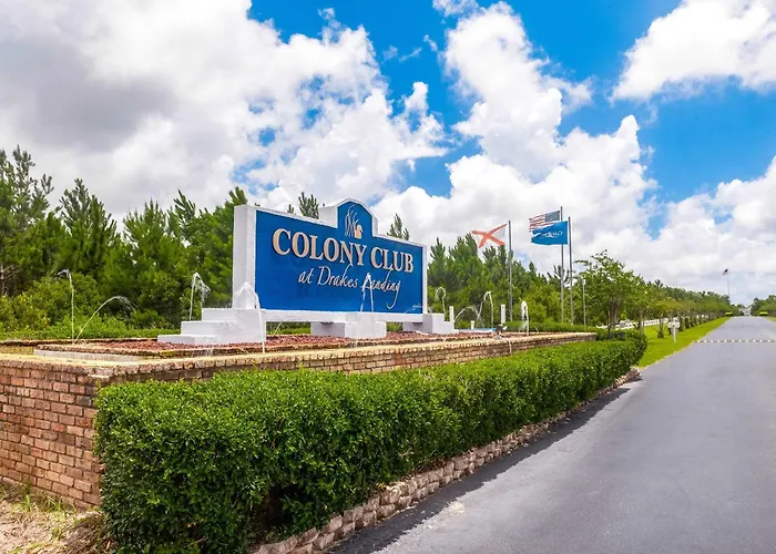 Delightful Coastal Gem With Pool Hot Tub Private Balcony Fast Wifi & Ac Holiday home Gulf Shores